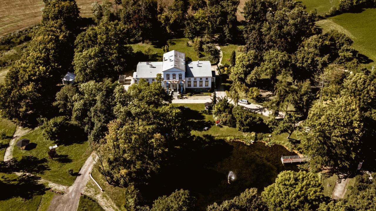 Villa Dwor Podstolice - House Of Rosenthal Exterior foto